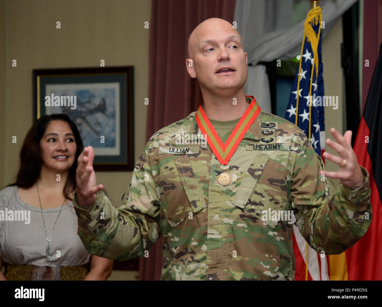 Lt gen timothy m ray hi-res stock photography and images - Alamy