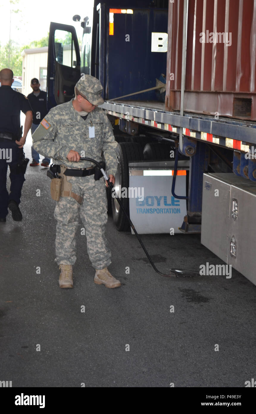 SUNNY POINT, N.C. Members of the North Carolina Army National Guard’s 514th Military Police