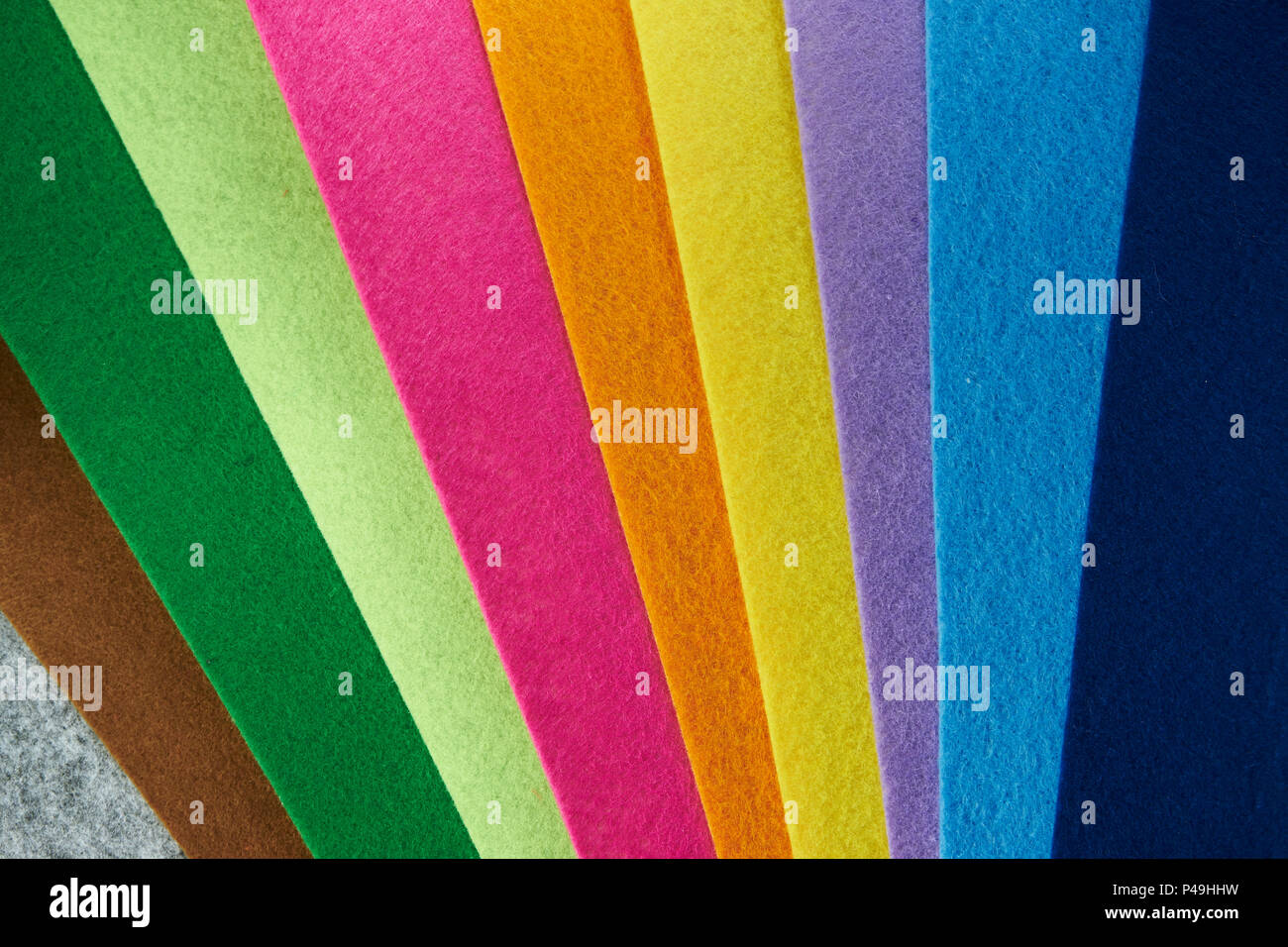 Dark green velvet texture hi-res stock photography and images - Alamy