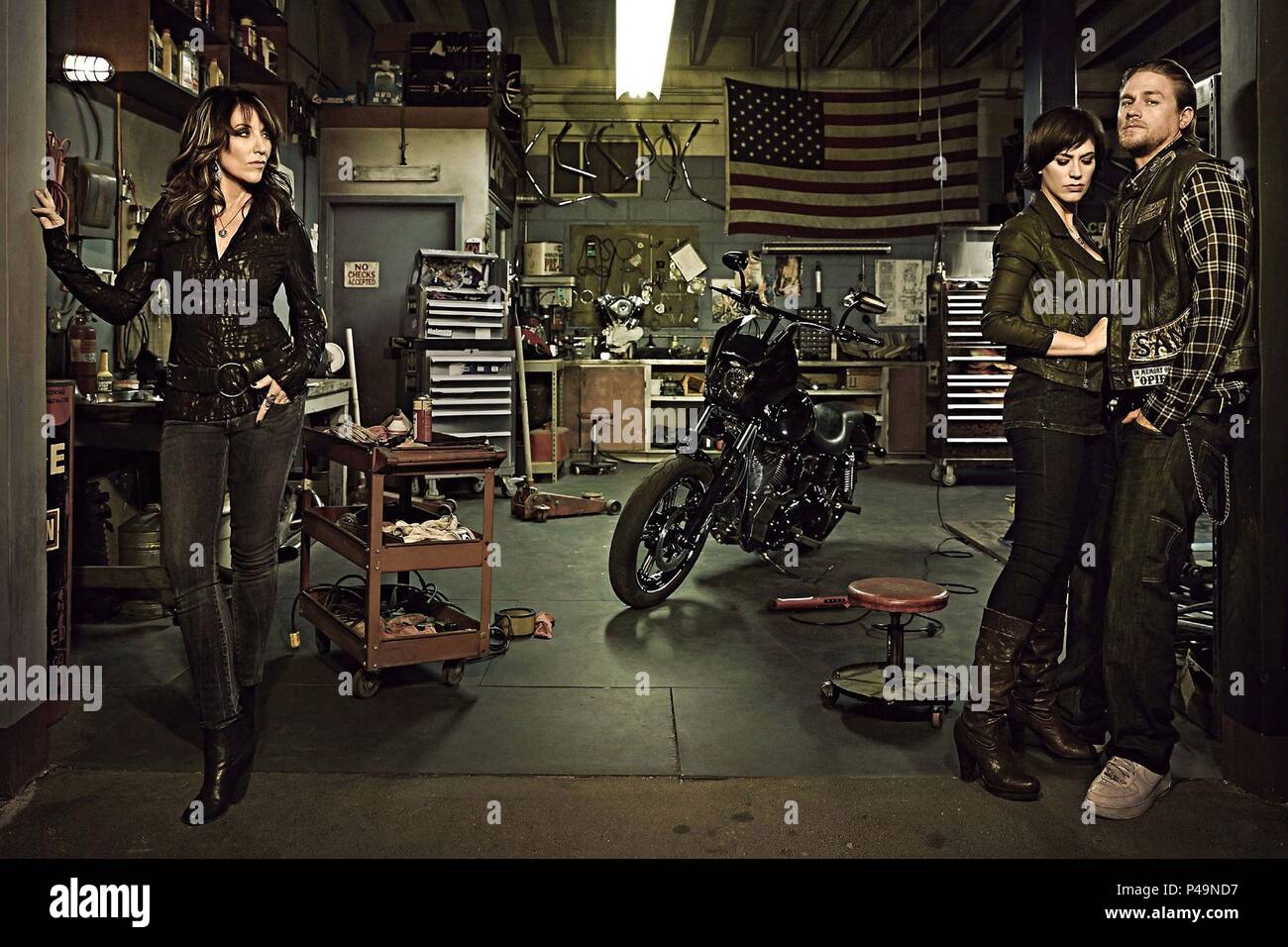 Original Film Title: SONS OF ANARCHY.  English Title: SONS OF ANARCHY.  Film Director: GUY FERLAND.  Year: 2008.  Stars: KATEY SAGAL; CHARLIE HUNNAM; MAGGIE SIFF. Credit: LINSON ENTERTAINMENT / Album Stock Photo