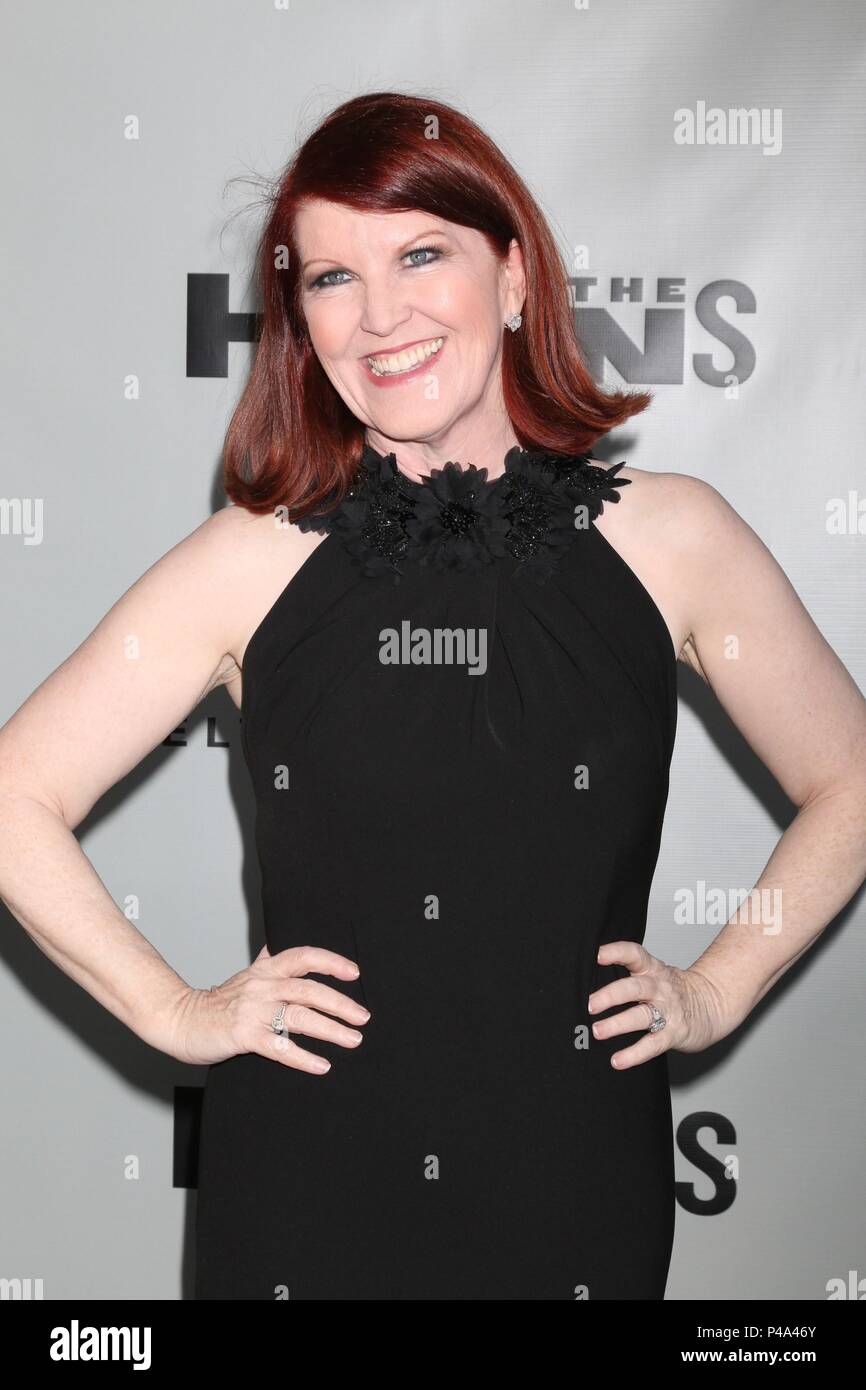 Los Angeles, CA, USA. 20th June, 2018. Kate Flannery at arrivals for THE HUMANS Opening Night, Center Theatre Group - Ahmanson Theatre, Los Angeles, CA June 20, 2018. Credit: Priscilla Grant/Everett Collection/Alamy Live News Stock Photo