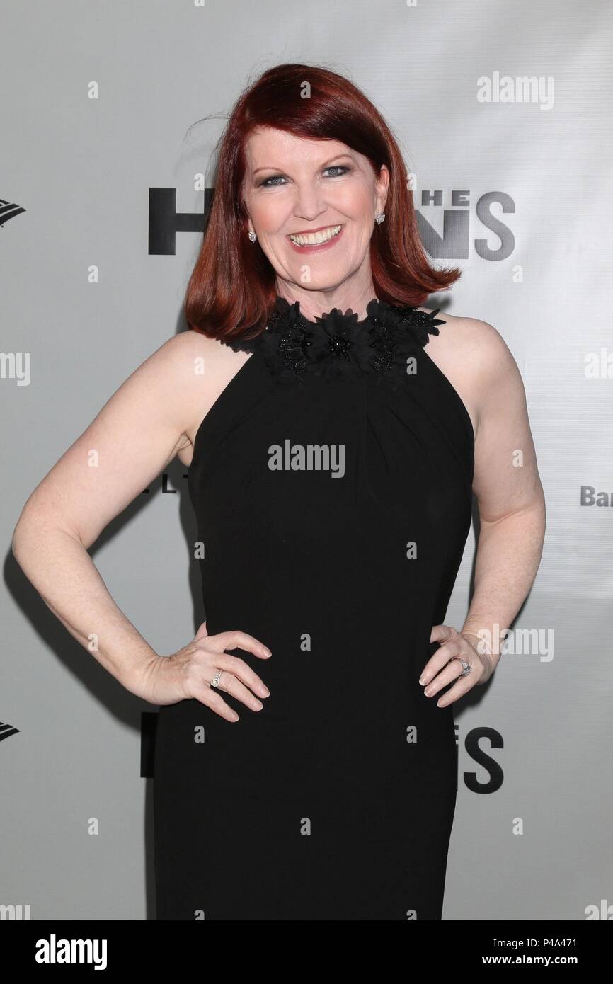Los Angeles, CA, USA. 20th June, 2018. Kate Flannery at arrivals for THE HUMANS Opening Night, Center Theatre Group - Ahmanson Theatre, Los Angeles, CA June 20, 2018. Credit: Priscilla Grant/Everett Collection/Alamy Live News Stock Photo