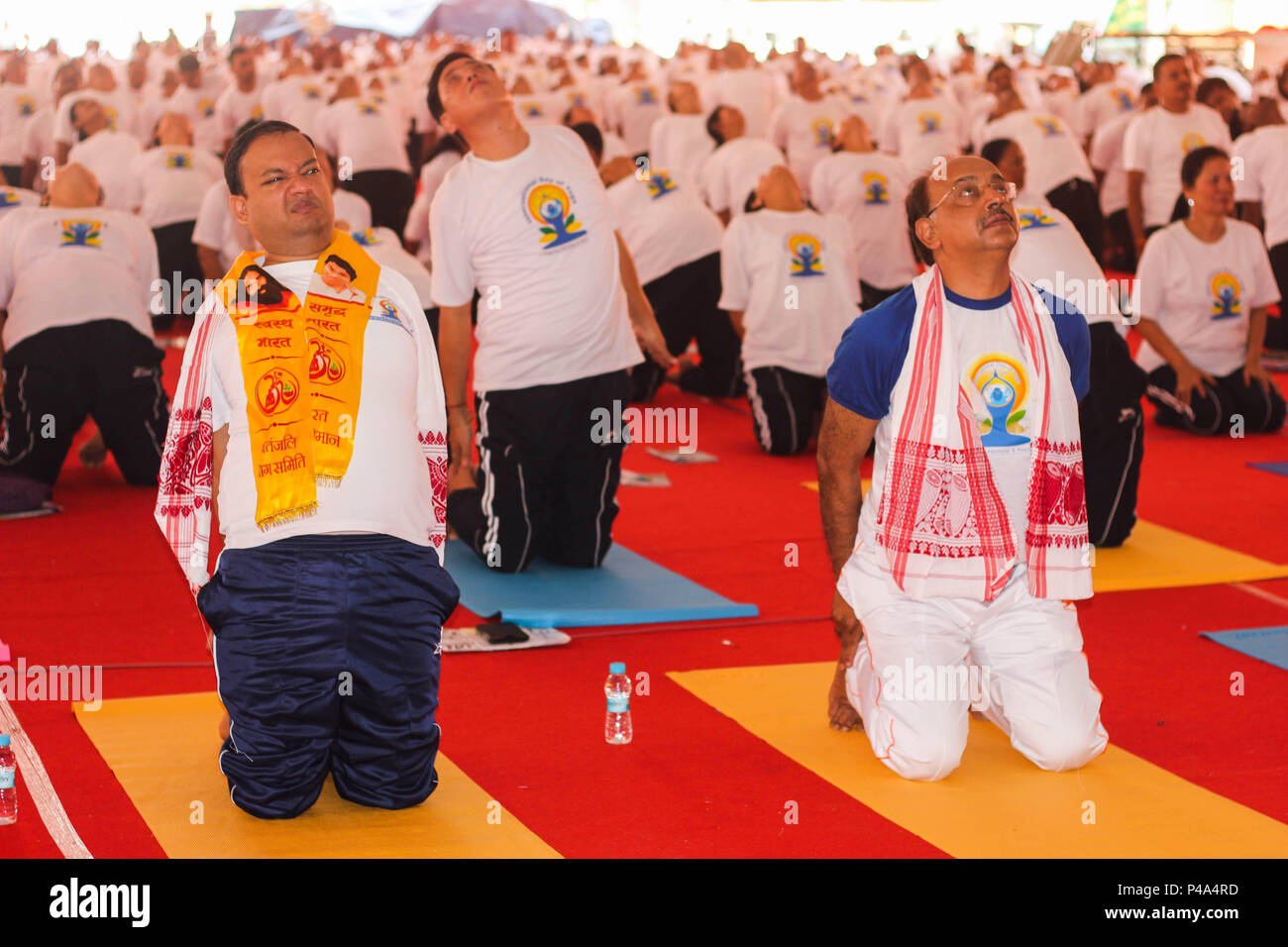 Guwahati, Assam, India. 21st June, 2018. 4th International Day of Yoga.  Union minister Vijay Goel and BJP Kamrup metro Deputy Commissioner Virendra Mittal participated in a yoga session during the 4th International Day of Yoga, in Guwahati, Assam. Credit: David Talukdar/Alamy Live News Stock Photo