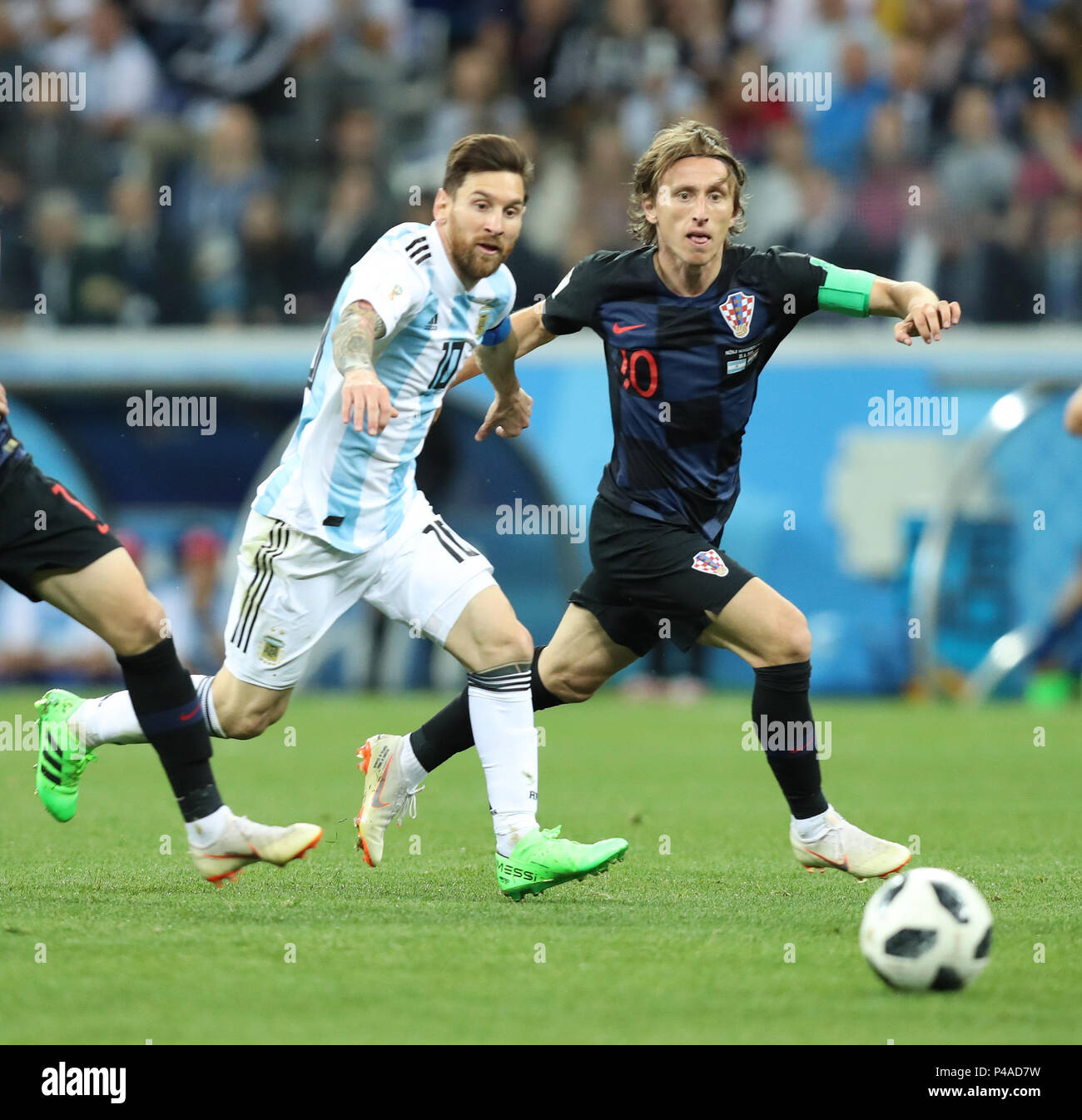 Nizhny Novgorod Russia 21st June 2018 Lionel Messi L Of Argentina Vies With Luka Modric Of Croatia During The 2018 Fifa World Cup Group D Match Between Argentina And Croatia In Nizhny
