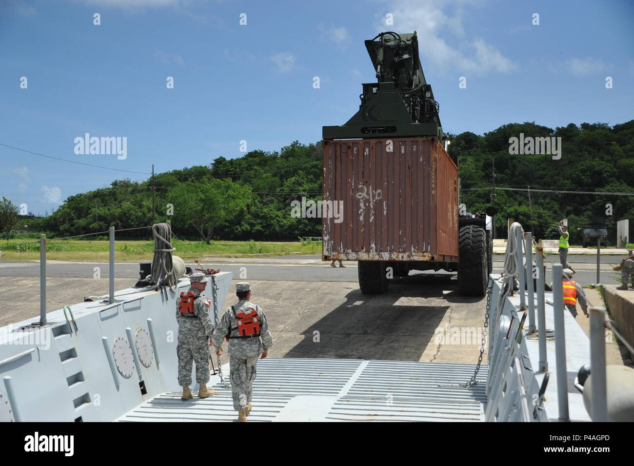 Army Rtch Field Level Kit Rtch hi-res stock photography and images - Alamy