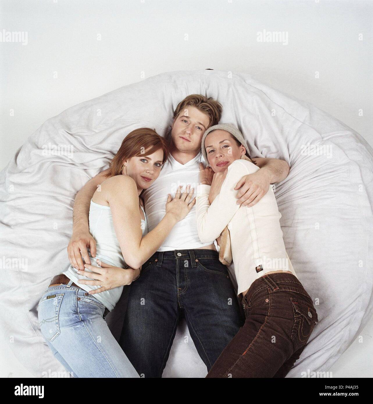 Original Film Title: JUNEBUG.  English Title: JUNEBUG.  Film Director: PHIL MORRISON.  Year: 2005.  Stars: AMY ADAMS; EMBETH DAVIDTZ; BEN MCKENZIE. Credit: SONY PICTURES CLASSICS / Album Stock Photo