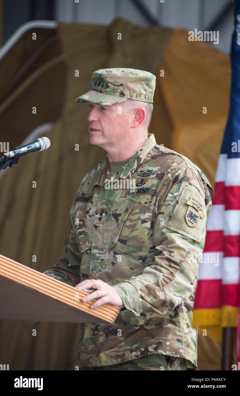 Maj gen joseph harrington hires stock photography and images Alamy