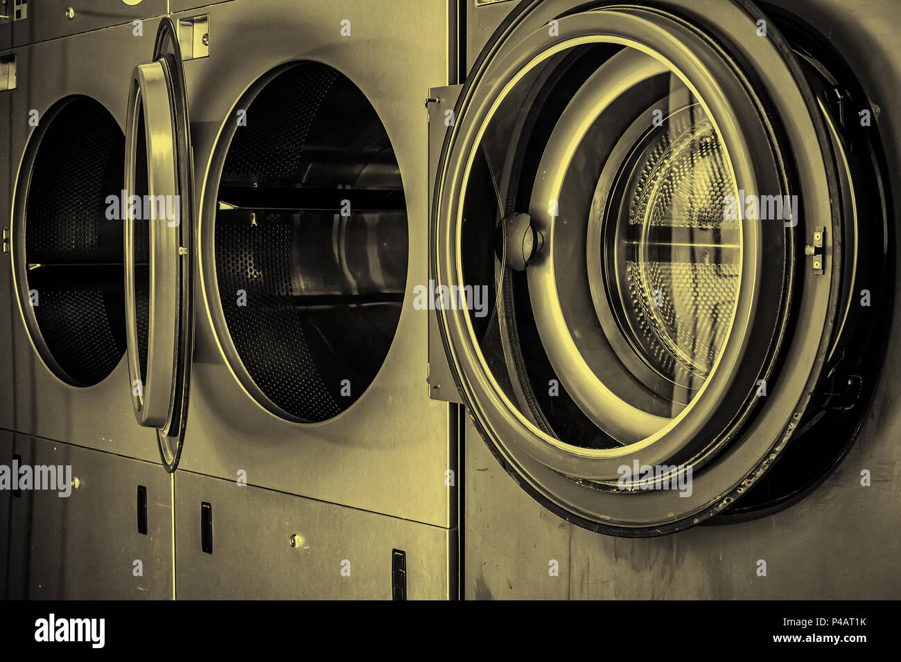Industrial washing machines to clean clothes, details of cleaning and