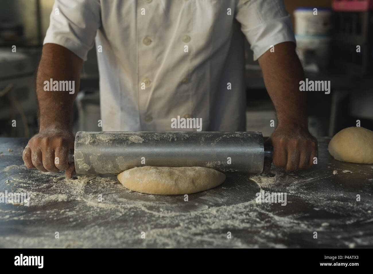 Using rolling pin hires stock photography and images Alamy