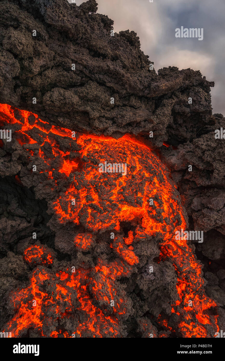 Glowing Lava flow, Holuhraun Fissure Eruption, Bardarbunga Volcano, Iceland Stock Photo