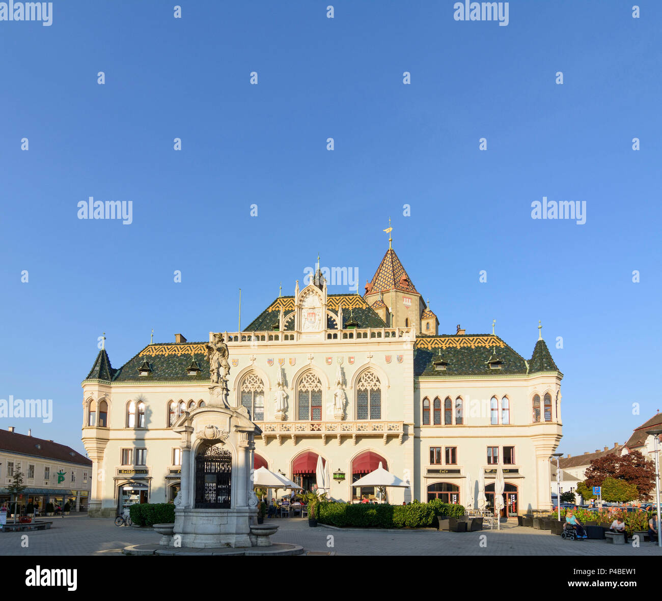 Korneuburg, Town Hall, City Tower, rat catcher fountain, Hauptplatz (Main Square), Donau, Lower Austria, Austria Stock Photo