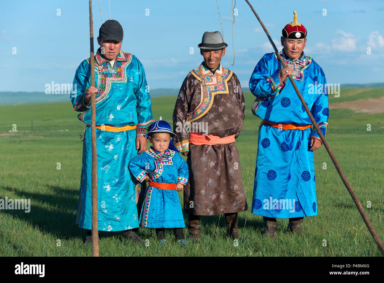 traditional mongolian dress