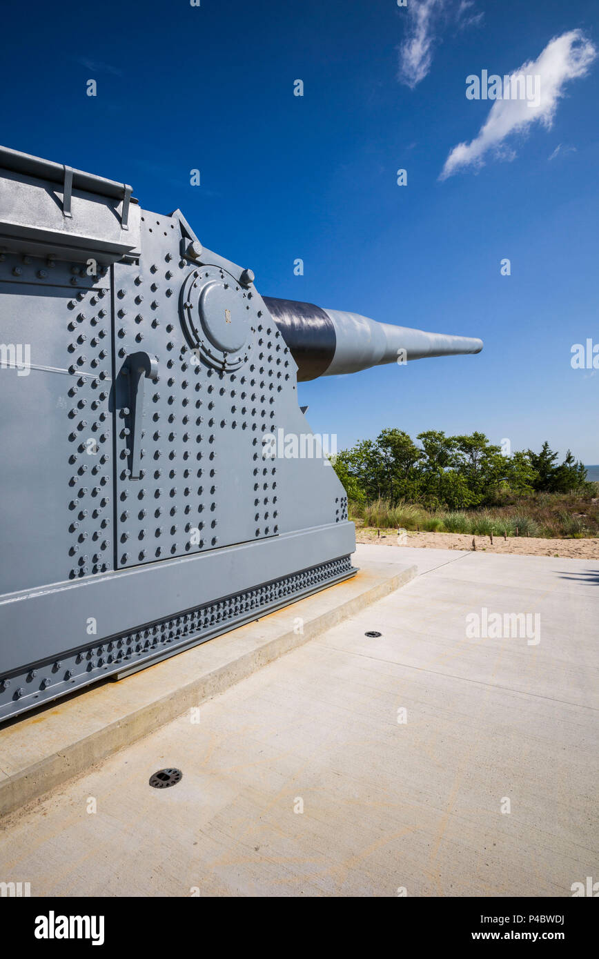 USA, Delaware, Lewes, Cape Henlopen State Park, Fort Miles, former WW2-era coastal artillery battery, 16 inch gun originally on the battleship USS Missouri Stock Photo