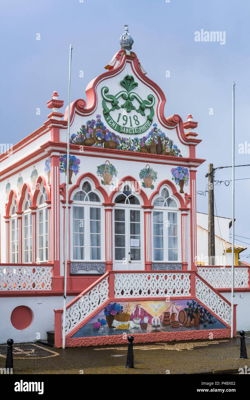 Portugal, Azores, Terceira Island, Sao Sebastiao, Sao Sebastiao Imperio  chapel Stock Photo - Alamy, image size:868x1390