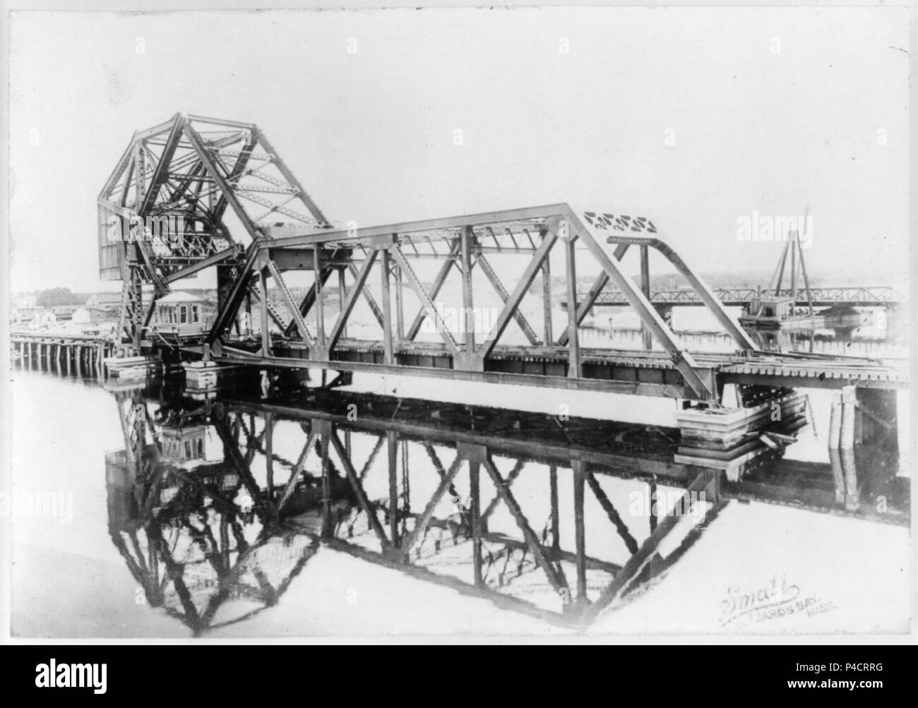 1200-ton railroad bridge over Cape Cod canal, Buzzard's Bay, Mass. . Stock Photo