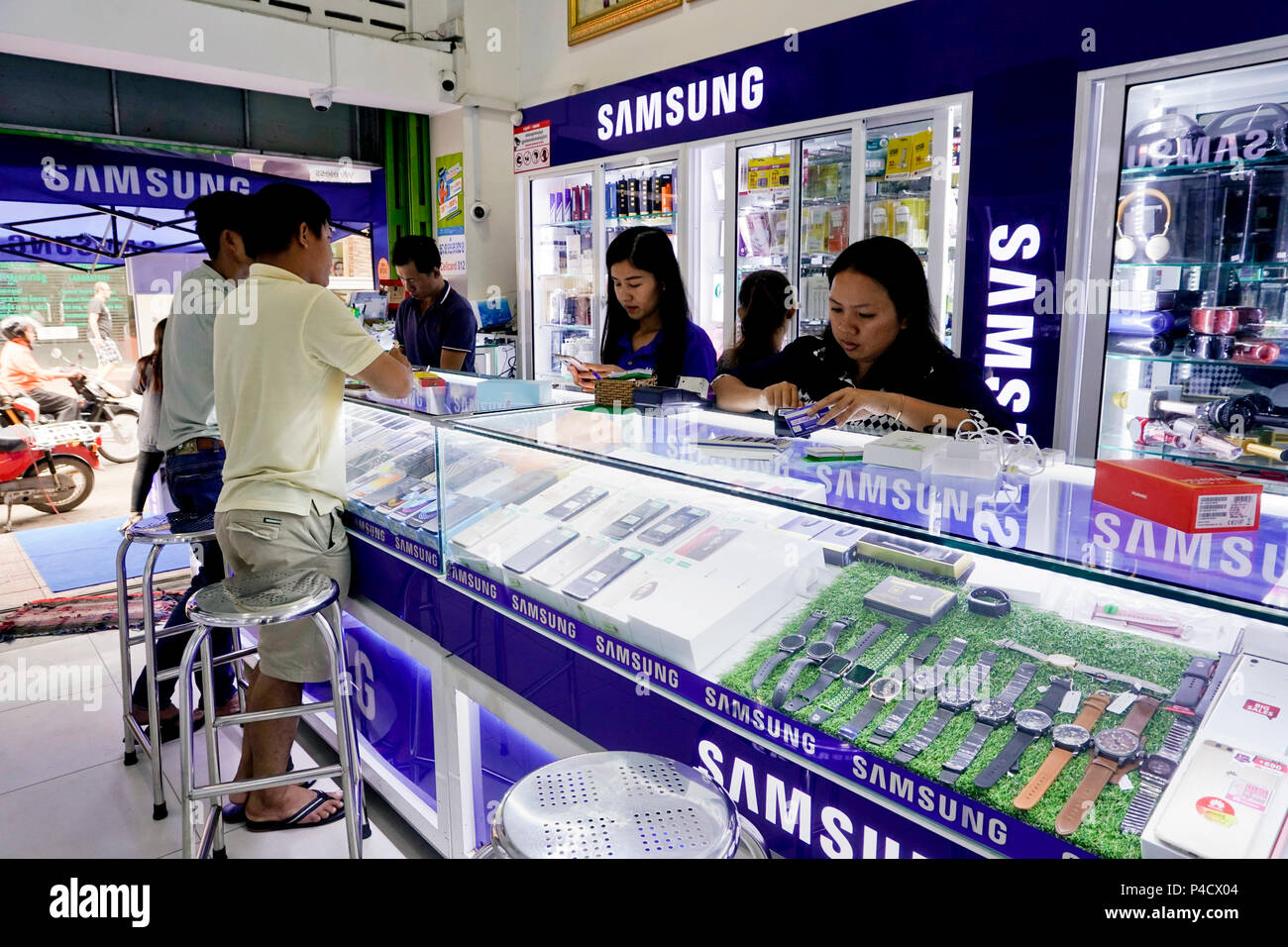 Cell phone store in Phnom Penh, Cambodia Stock Photo