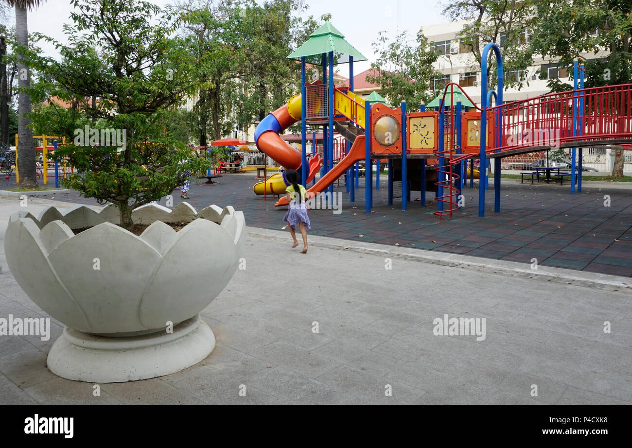 Wat Phnom Children's Park, Phnom Penh, Cambodia Stock Photo