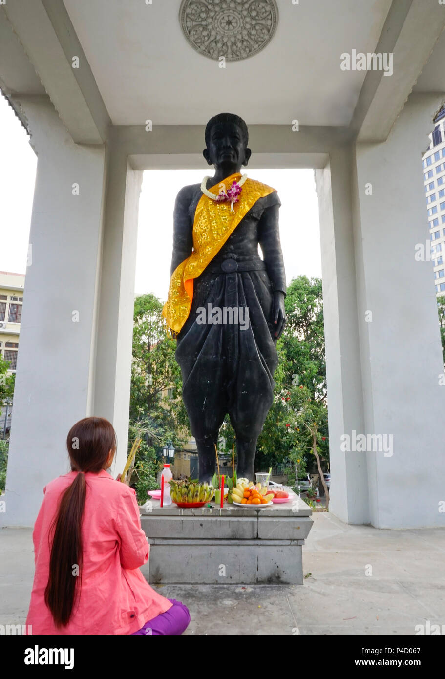 Yeay Penh or Daun Penh Statue, Phnom Penh, Cambodia Stock Photo