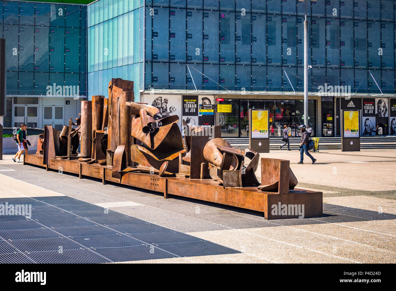 After Olympia" sculpture by Anthony Caro sits in the La Defense area in  Paris, France Stock Photo - Alamy