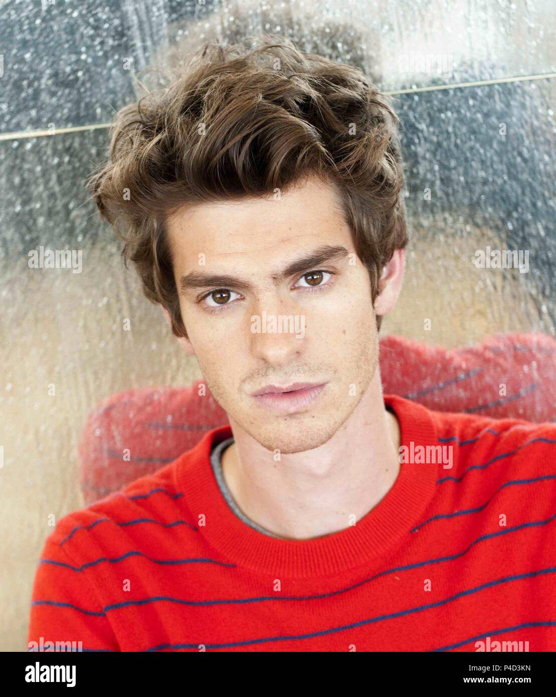 Andrew garfield the amazing spider man hi-res stock photography and images  - Alamy