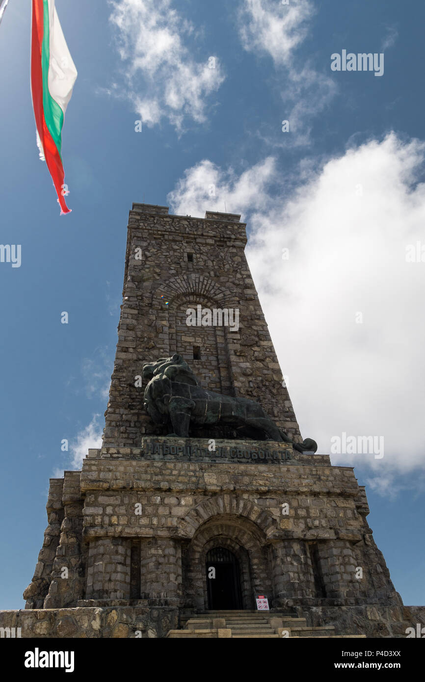 памятник шипка в болгарии