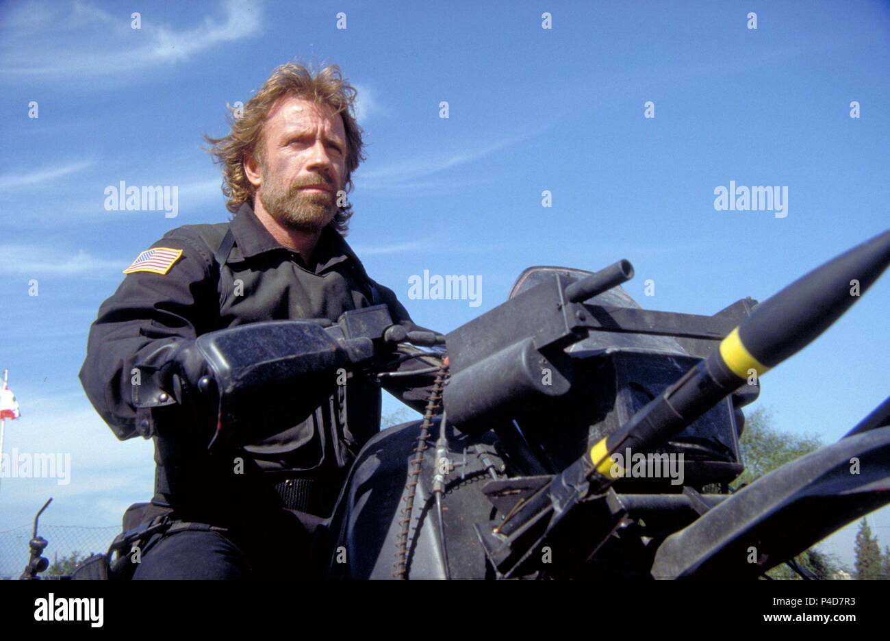 Original Film Title: THE DELTA FORCE.  English Title: THE DELTA FORCE.  Film Director: MENAHEM GOLAN.  Year: 1986.  Stars: CHUCK NORRIS. Credit: CANNON FILMS / Album Stock Photo