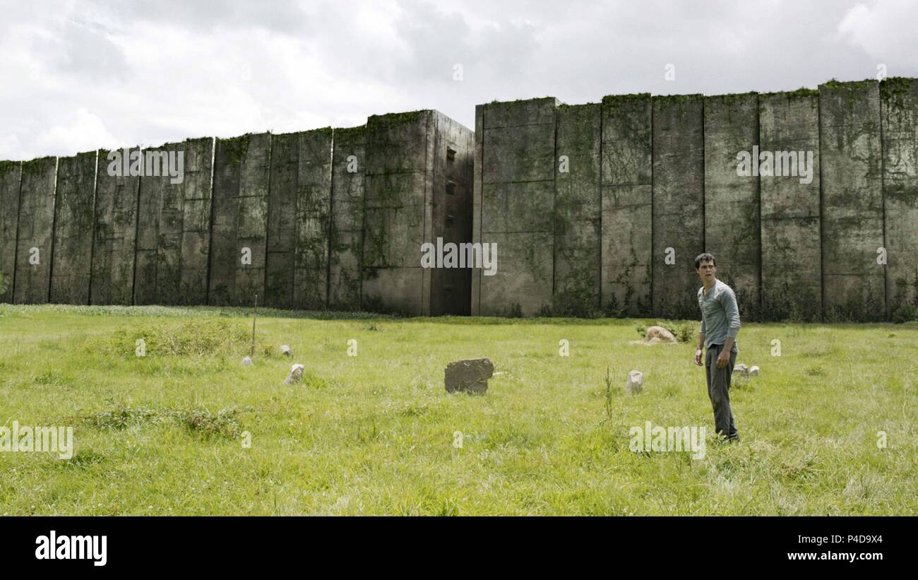 Maze runner poster hi-res stock photography and images - Alamy