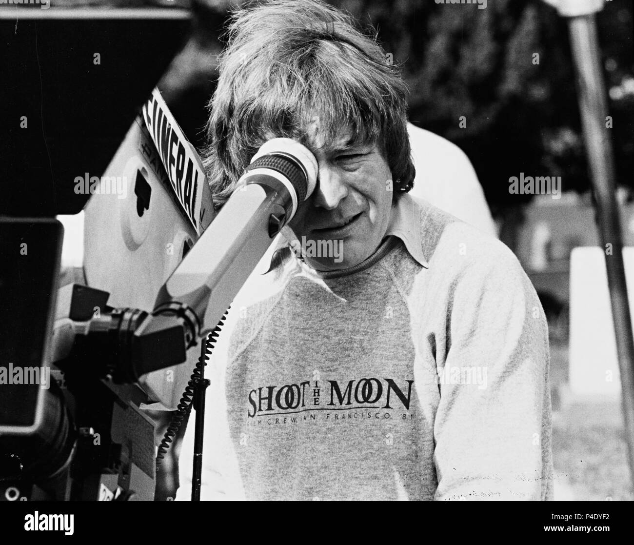 Original Film Title SHOOT THE MOON. English Title SHOOT THE MOON