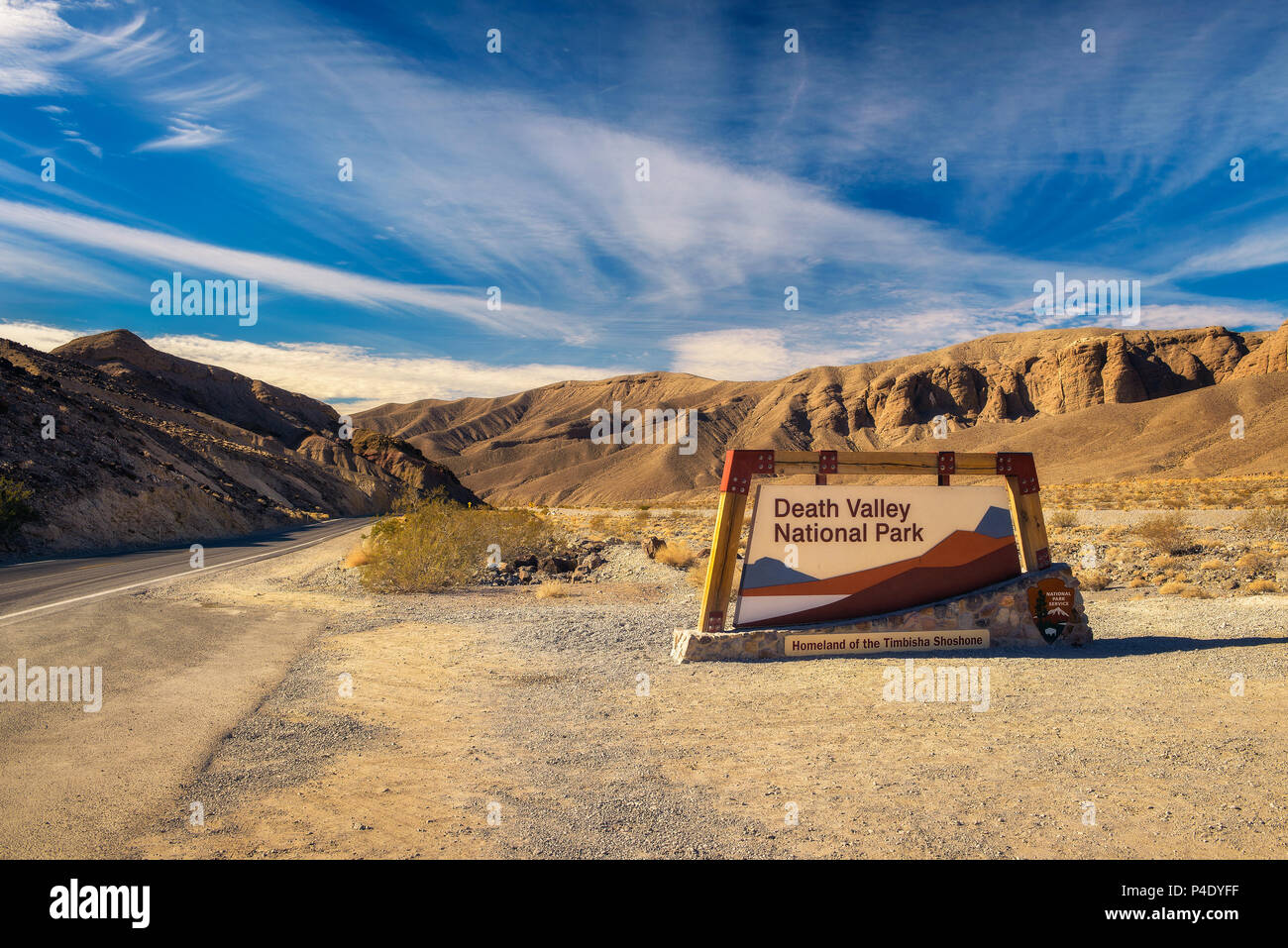 Welcome sign at the entrance to Death Valley National Park Stock Photo