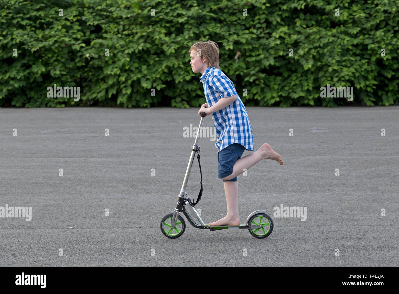 scooty for boys