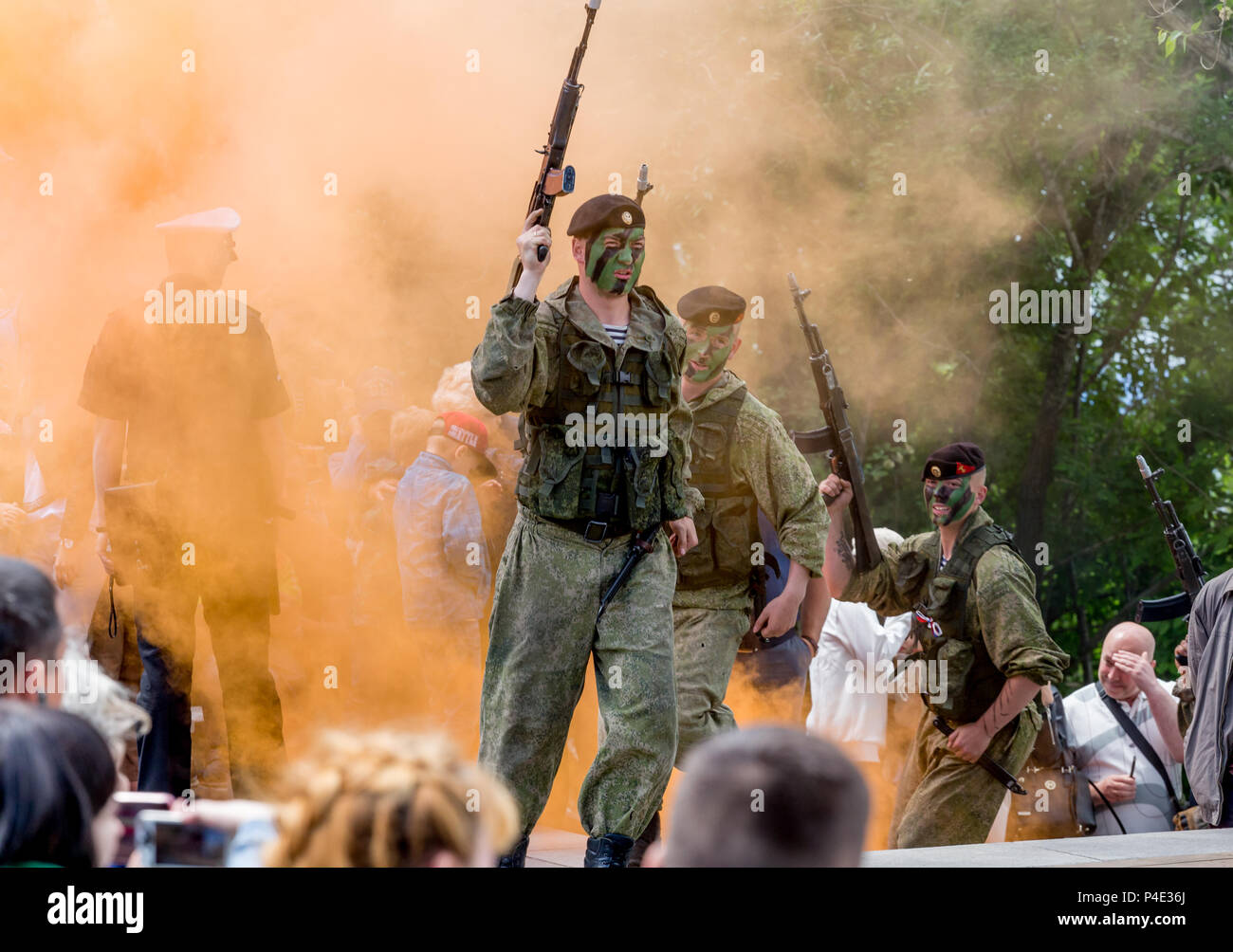 Russian armys uniform hi-res stock photography and images - Alamy