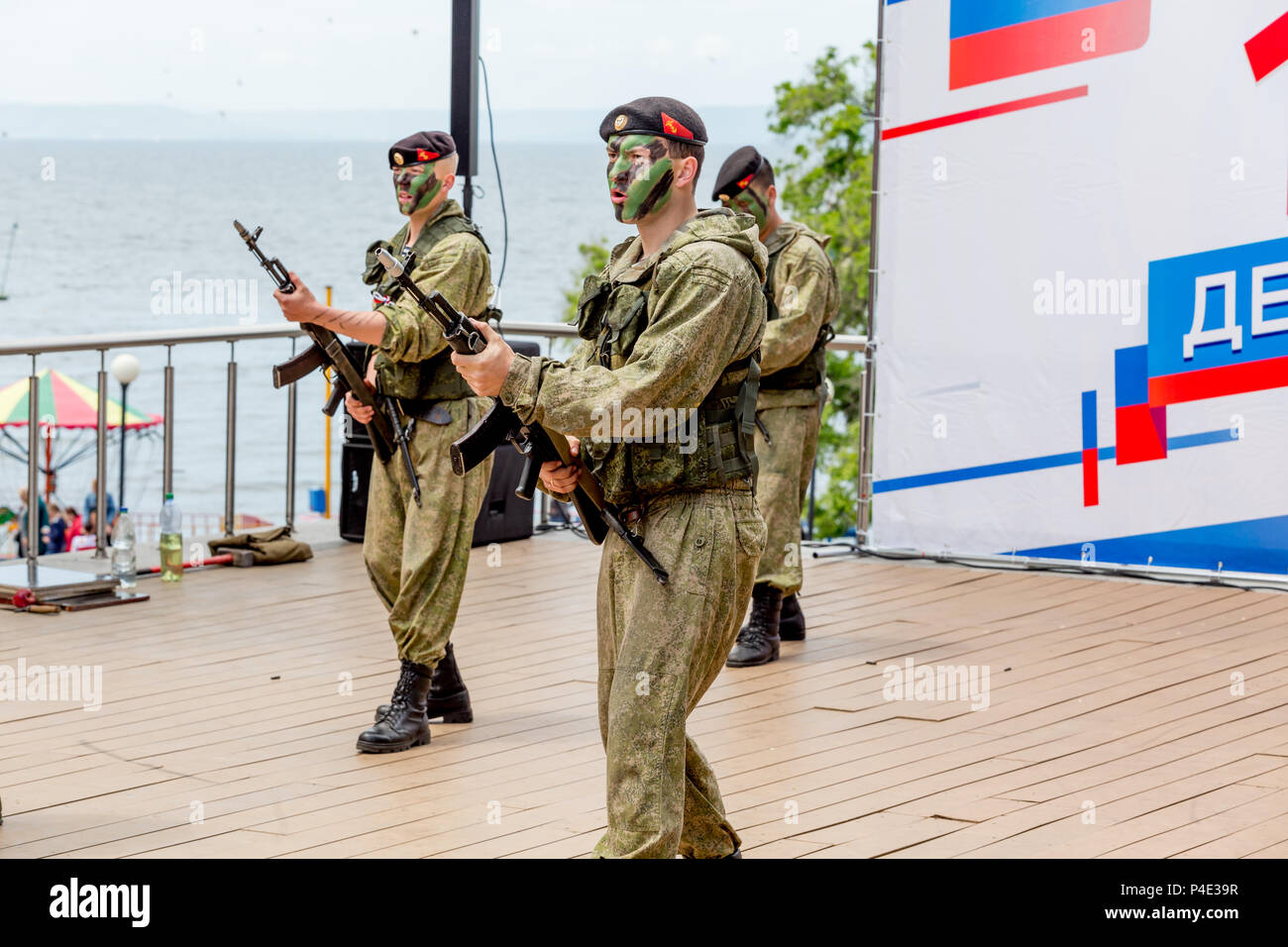 Russian armys uniform hi-res stock photography and images - Alamy
