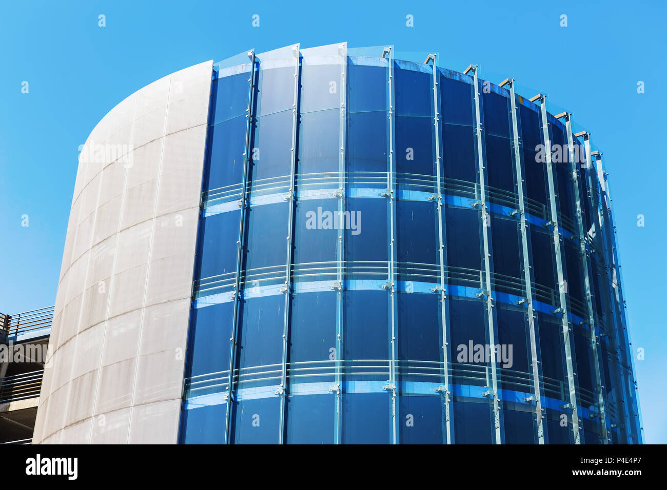 picture of the facade of a parking ramp Stock Photo - Alamy