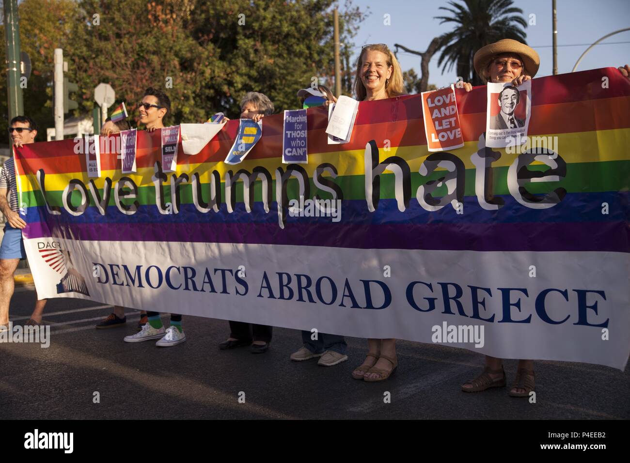 Love hate love 09 hi-res stock photography and images - Alamy