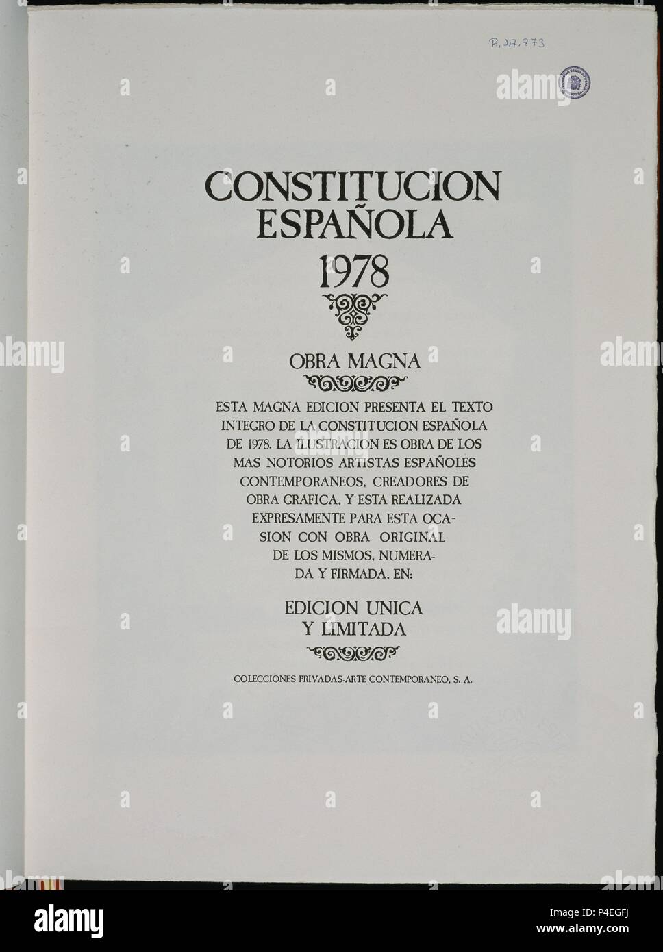 CONSTITUCION ESPAÑOLA 1978 - PORTADA - OBRA MAGNA - EDICION UNICA/LIMITADA - EDICIONES PRIVADAS. Location: CONGRESO DE LOS DIPUTADOS-BIBLIOTECA, MADRID, SPAIN. Stock Photo