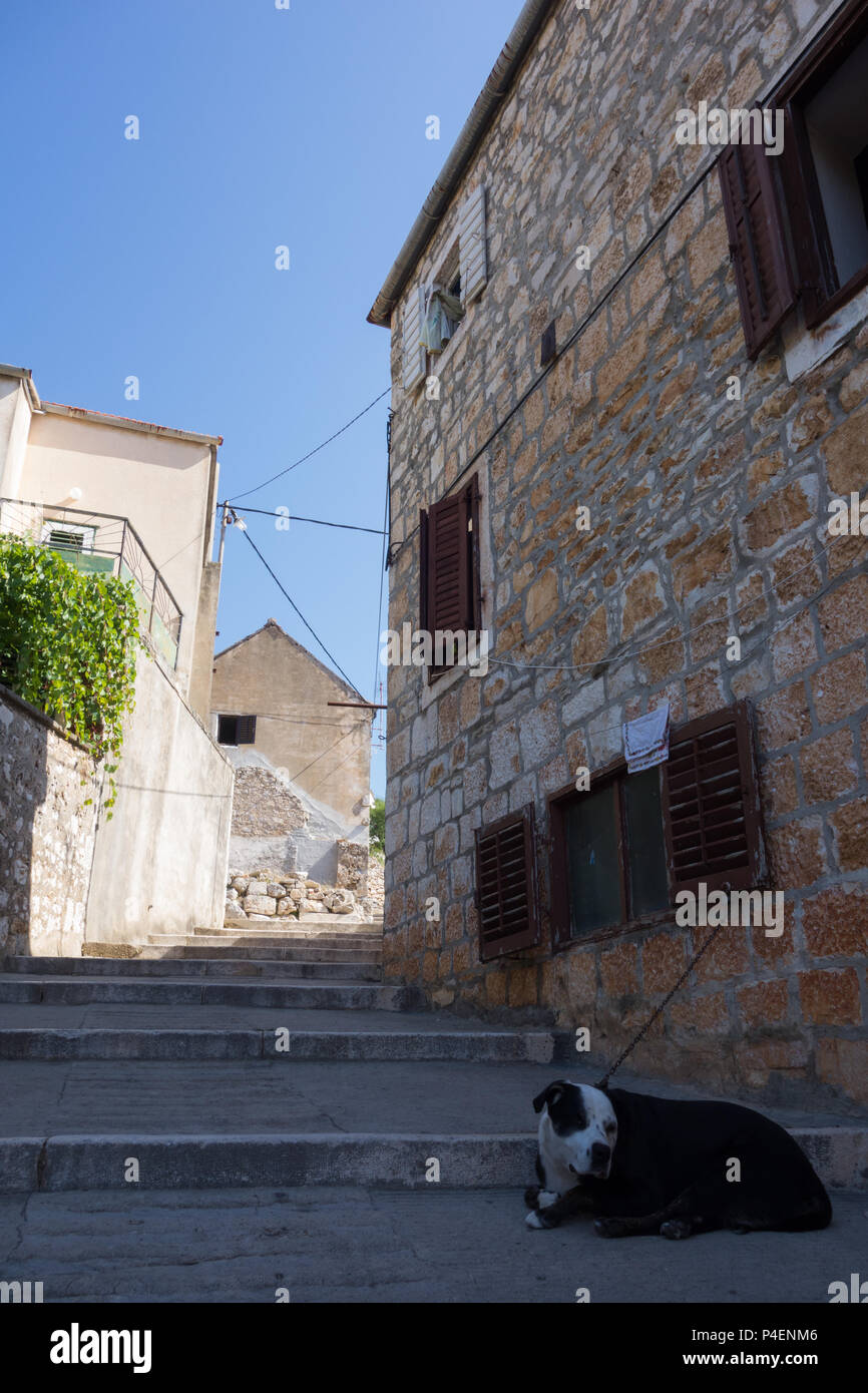 Alleyway inthe backstreets of Milna, Croatia Stock Photo