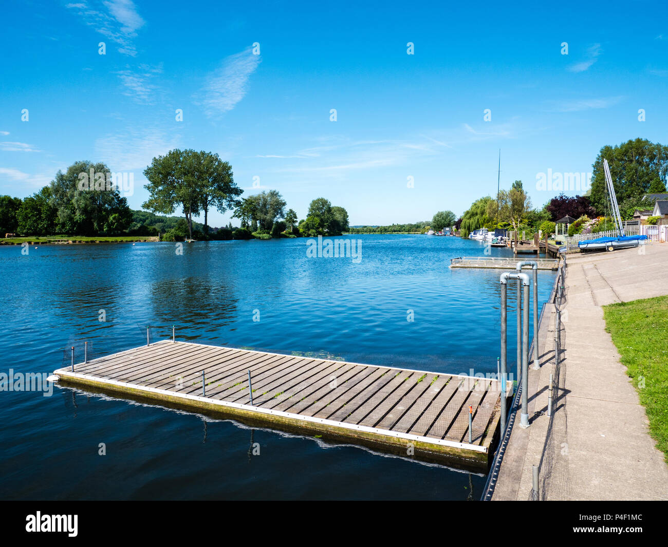 Peaceful, Boat Jetty, River Thames, Bourne End, Buckinghamshire