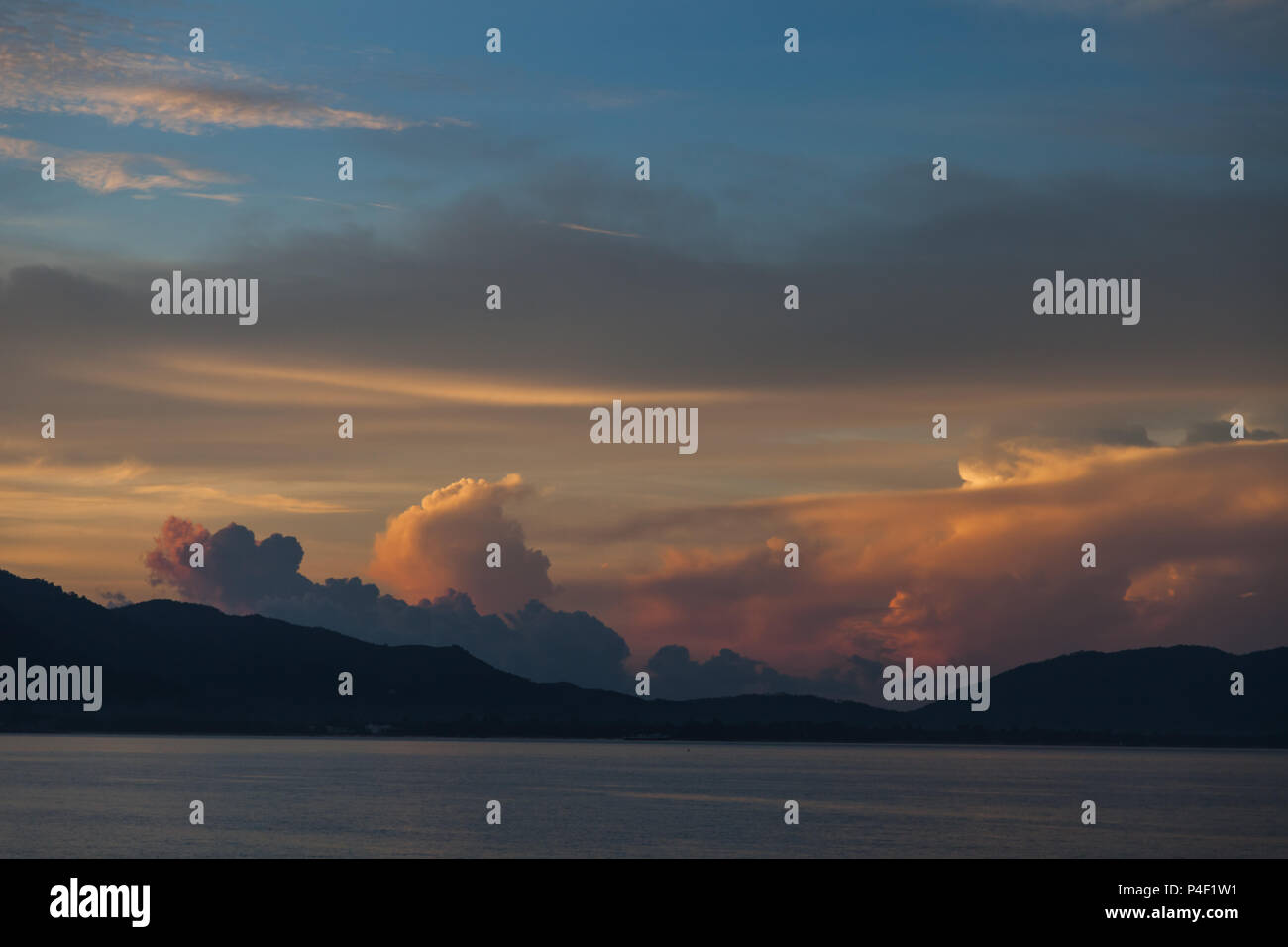 Beautiful seascape hills cloudy sky hi-res stock photography and images ...