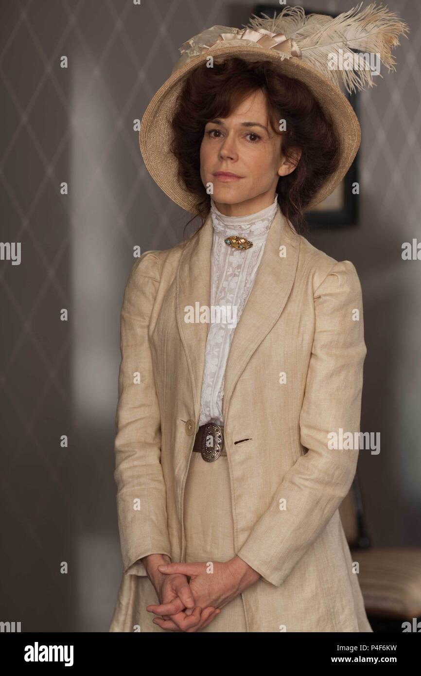 Frances o'connor mr selfridge hires stock photography and images Alamy