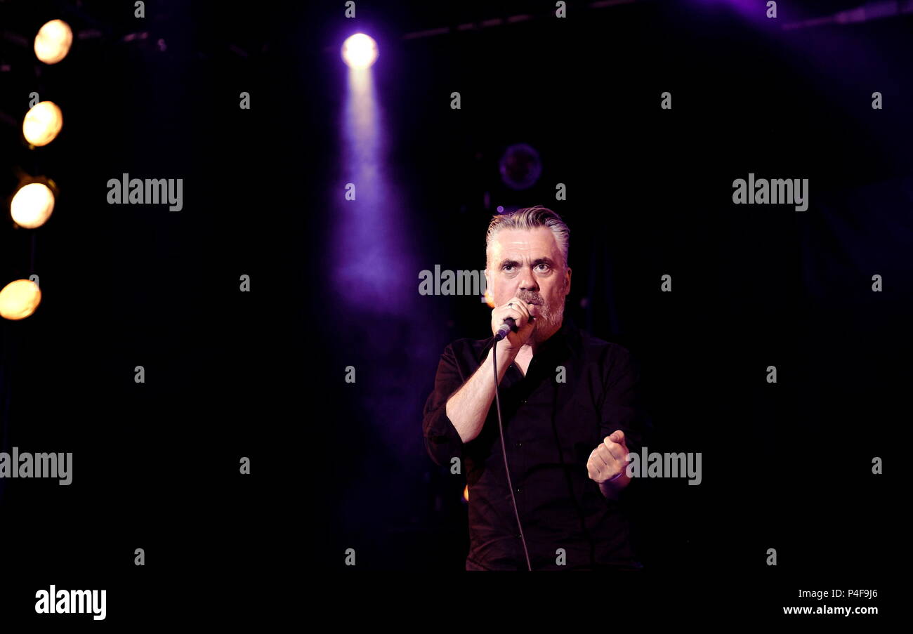 Undertones hires stock photography and images Alamy