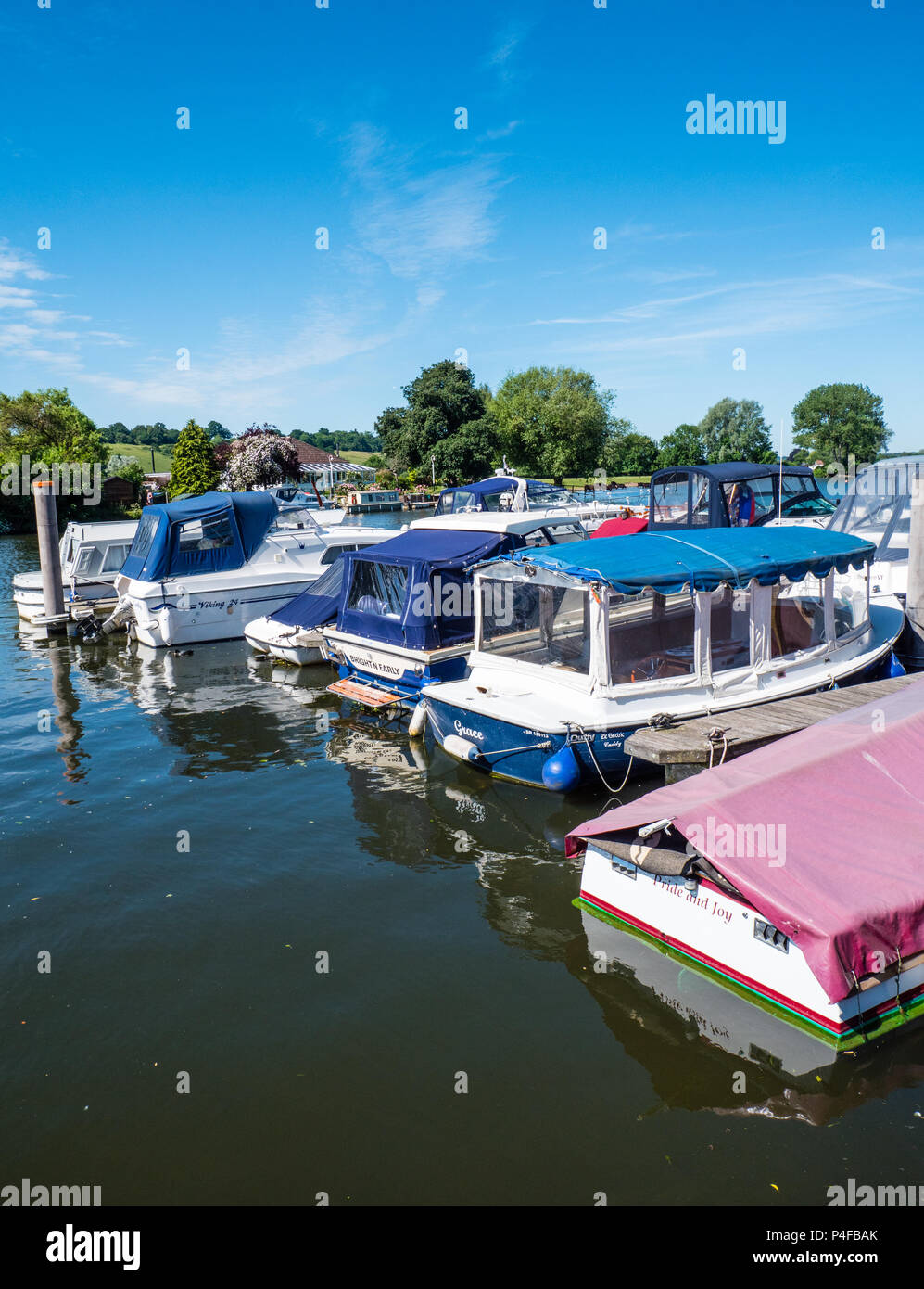 River Thames, Boats, Bourn End Marina, Bourn End, Buckinghamshire, England, UK, GB. Stock Photo