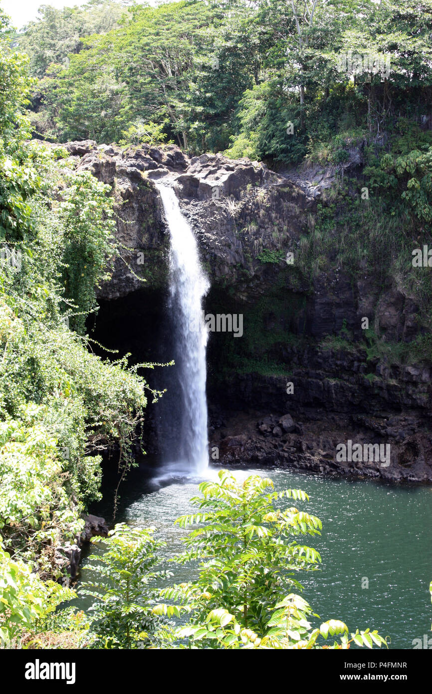 Rainbow Falls at Wailuku River State Park in Hilo, Hawaii Stock Photo