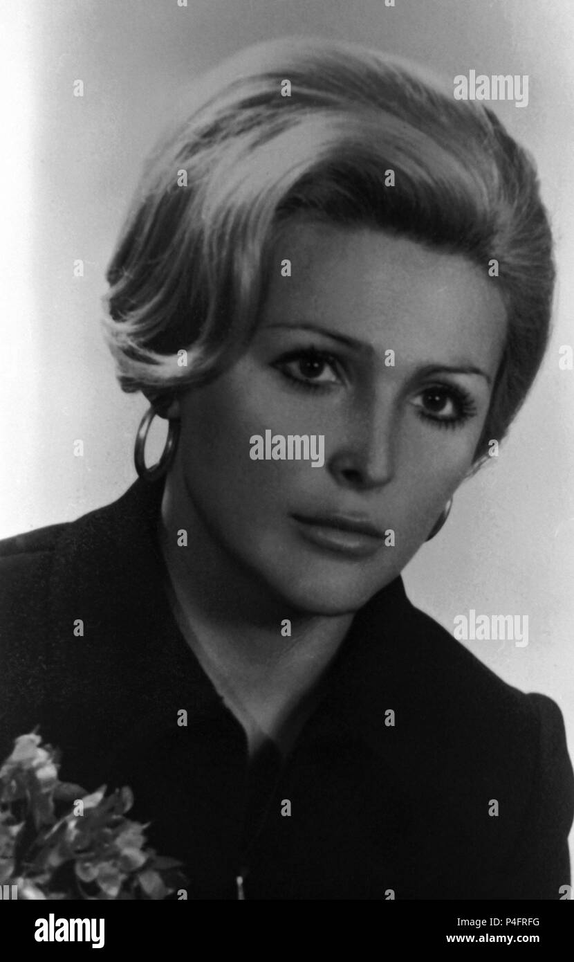 Escritora espanola hires stock photography and images Alamy