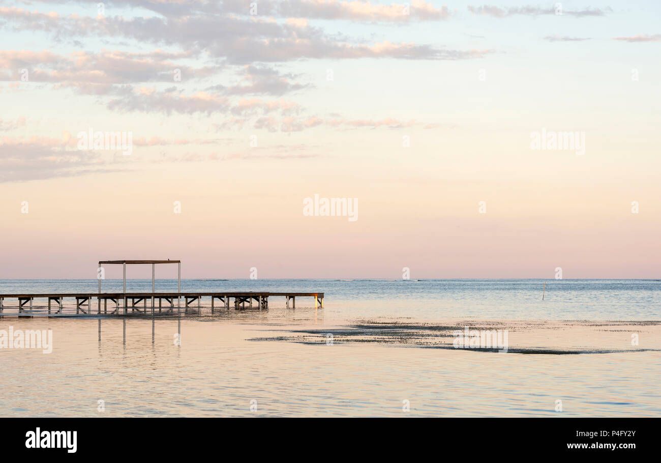 Dock pier jetty hi-res stock photography and images - Alamy