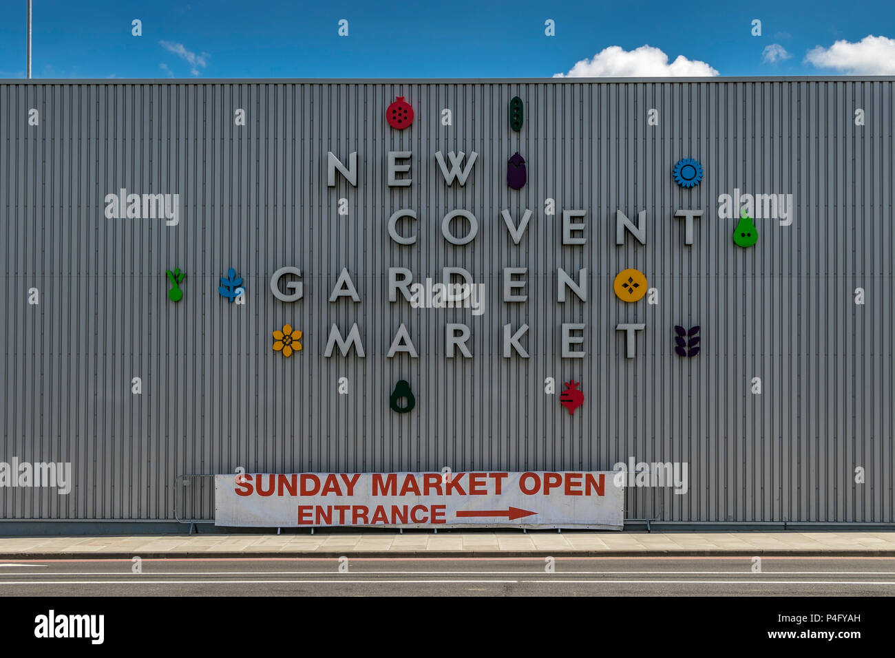 New Covent Garden Market ,the largest wholesale fruit, vegetable, and flower market in the United Kingdom ,located in Nine Elms ,SW London , Stock Photo