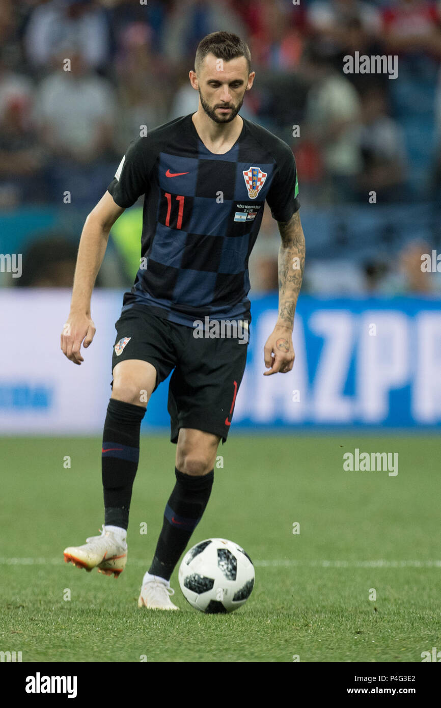 Marcelo BROZOVIC (CRO) with Ball, individual action with ball, action, full figure, portrait, Argentina (ARG) - Croatia (CRO) 0: 3, preliminary round, Group D, match 23, on 21.06.2018 in Moscow; Football World Cup 2018 in Russia from 14.06. - 15.07.2018. | usage worldwide Credit: dpa picture alliance/Alamy Live News Stock Photo