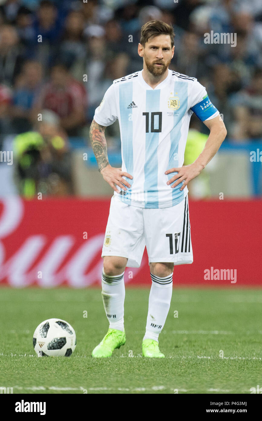 Nizhny Novgorod, Russia. 21 June 2018.  Lionel MESSI (ARG) is frustrated, frustrated, frustrated, disappointed, disappointed, frustrated, disappointed, sad, portrait, full figure, Argentina (ARG) - Croatia (CRO) 0: 3, preliminary round, Group D, Game 23, on 21.06.2018 in Moscow; Football World Cup 2018 in Russia from 14.06. - 15.07.2018. | usage worldwide Credit: dpa/Alamy Live News Credit: dpa picture alliance/Alamy Live News Stock Photo