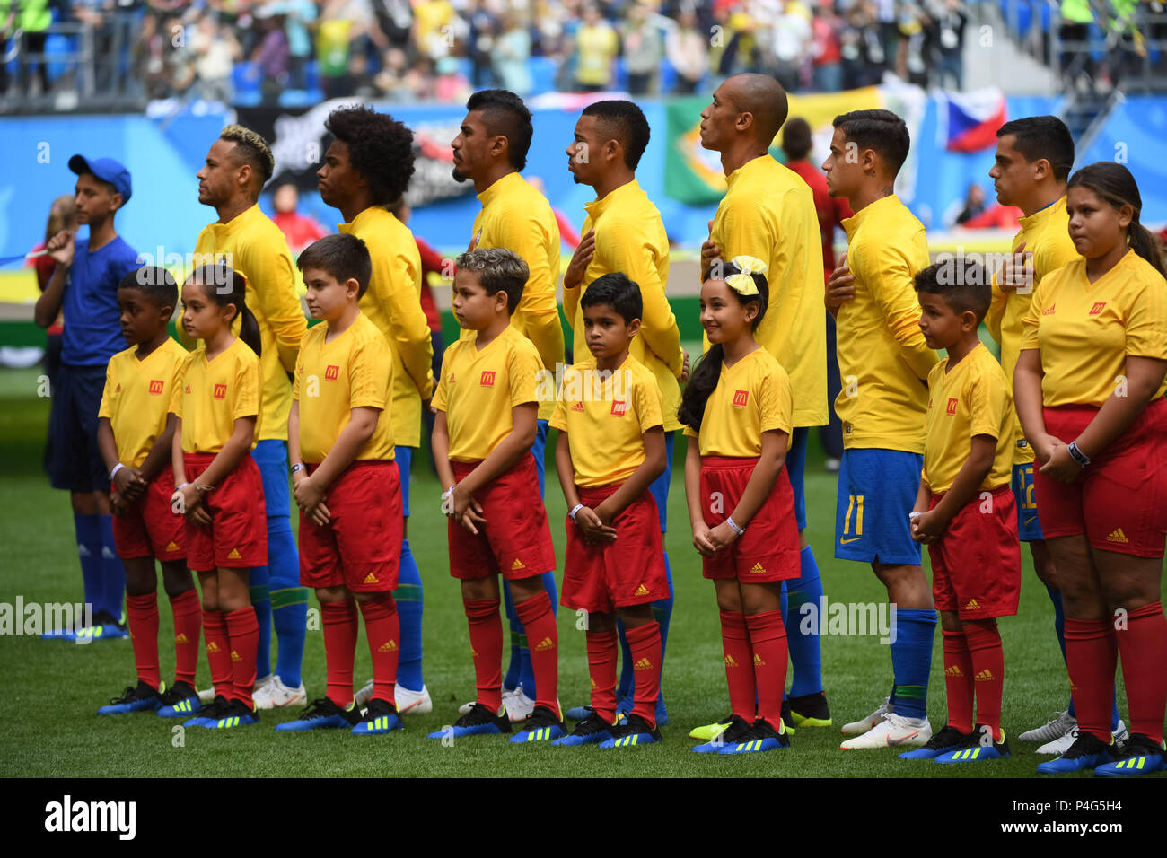 Saint Petersburg, Russia. 22 June 2018. FIFA World Cup Football, Group E, Brazil versus Costa Rica; Brazilian team during their national anthem Credit: Action Plus Sports Images/Alamy Live News Stock Photo