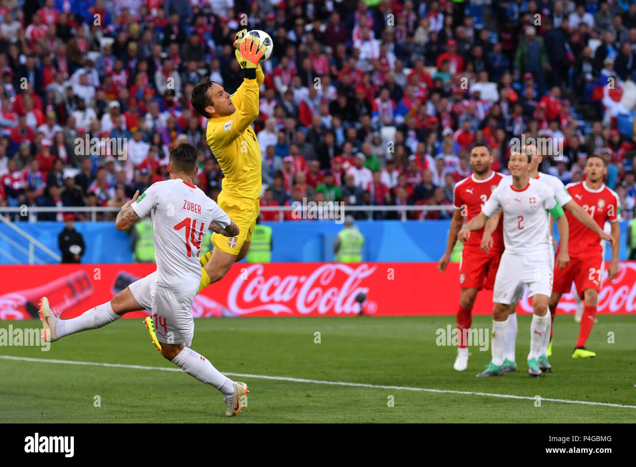 Kaliningrad, Russia. 22nd June, 2018. Serbia's goalkeeper Vladimir Stojkovic (2nd L) defends during the 2018 FIFA World Cup Group E match between Switzerland and Serbia in Kaliningrad, Russia, June 22, 2018. Credit: Chen Cheng/Xinhua/Alamy Live News Stock Photo