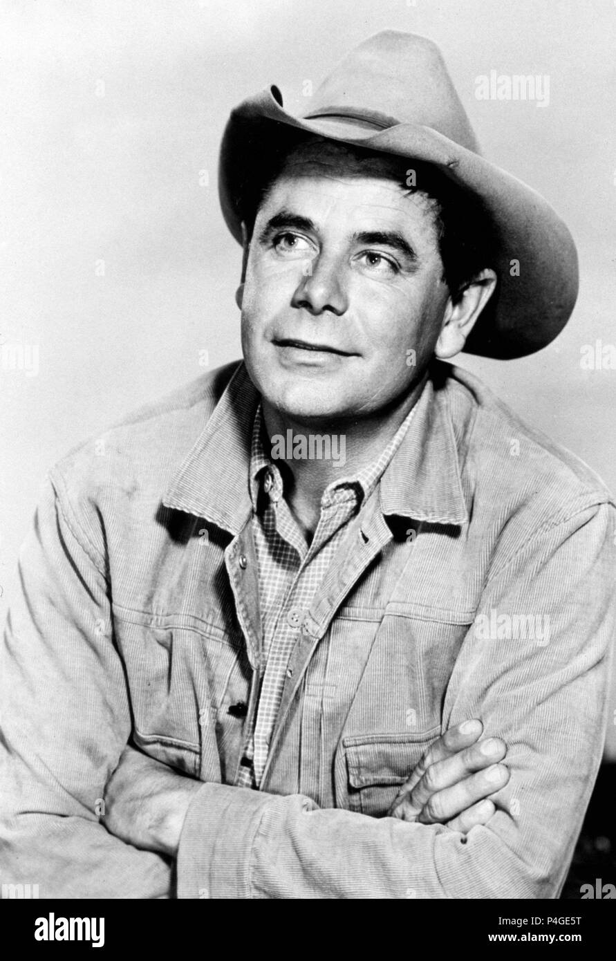 Original Film Title: THE SHEEPMAN.  English Title: THE SHEEPMAN.  Film Director: GEORGE MARSHALL.  Year: 1958.  Stars: GLENN FORD. Credit: M.G.M. / Album Stock Photo